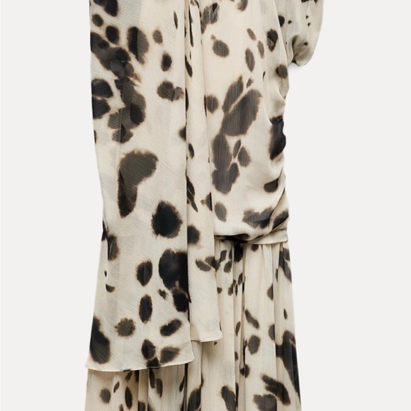 ZARA VOLUMINOUS ANIMAL PRINT DRESS BLACK/IVORY 
 #zara limited #chic dress - Picture 5 of 8